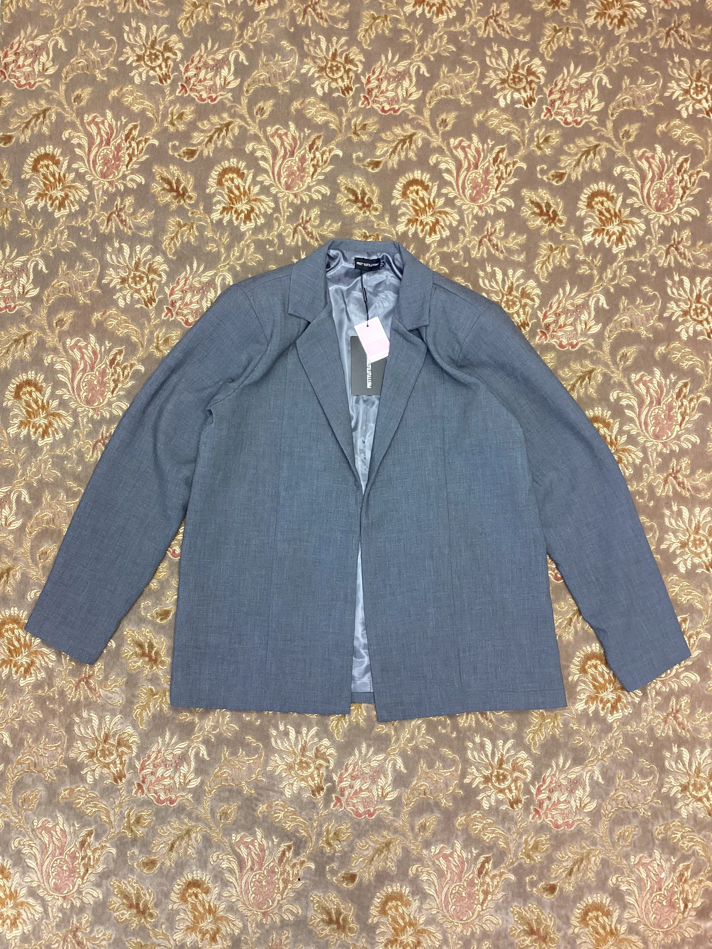 BNWT Pretty Little Thing Grey Oversized Blazer Size 12