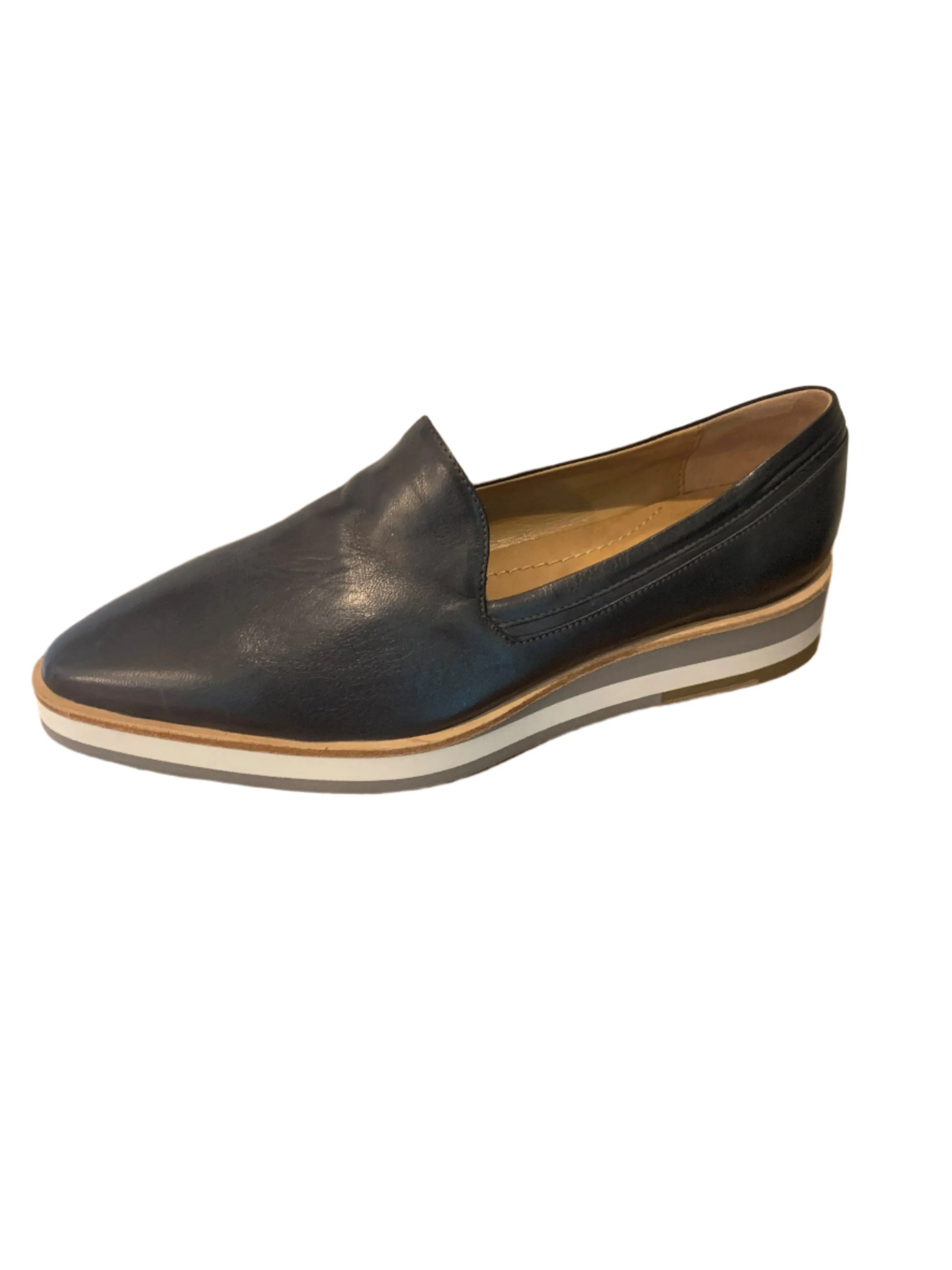 Lisa Pointed Toe Loafer | Grey