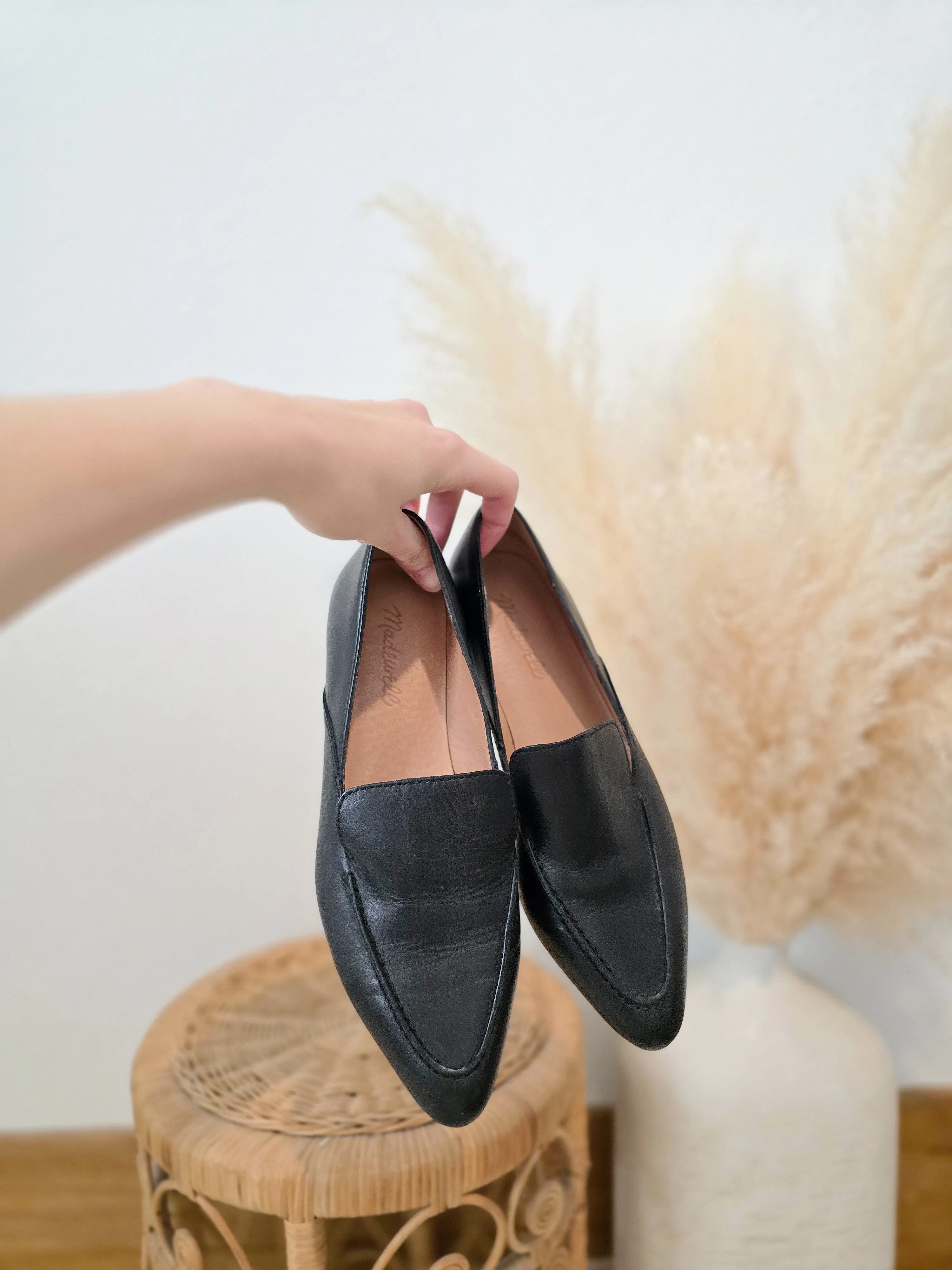 Madewell Black Leather Loafers (6.5)