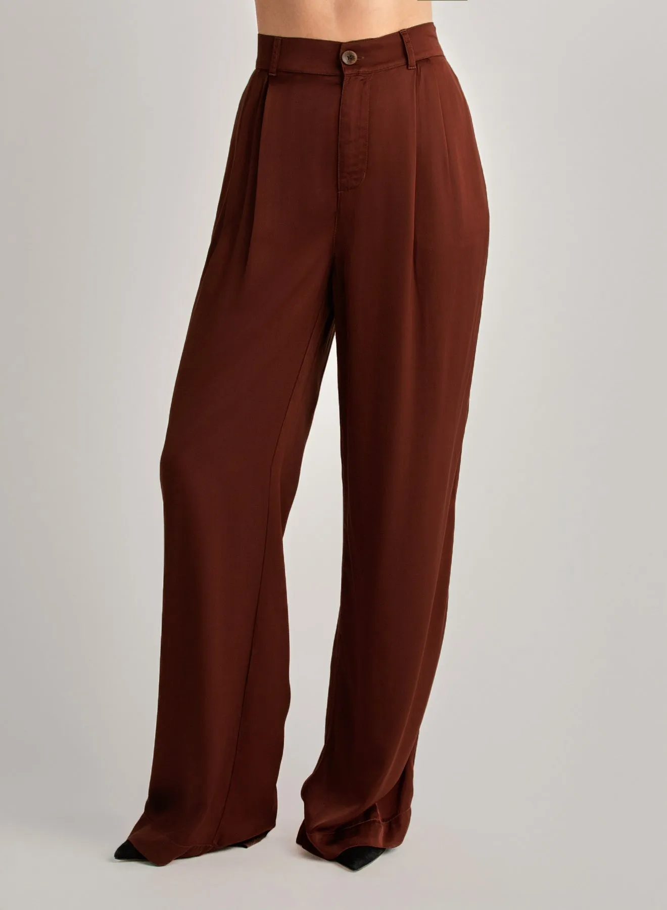 Pleated Wide Leg Trouser - Brandy Wine